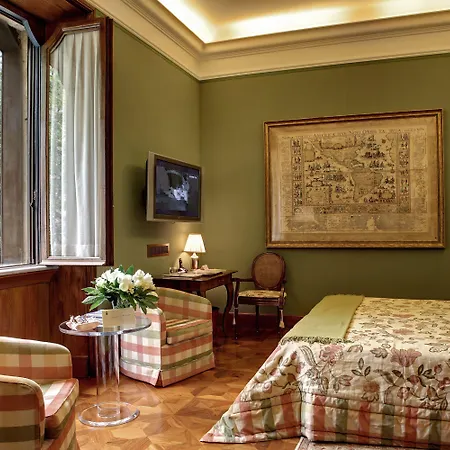 Spalletti Trivelli - Small Luxury Of The World Casa de hóspedes 4*