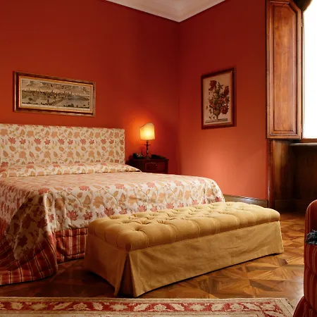 Spalletti Trivelli - Small Luxury Of The World 4*