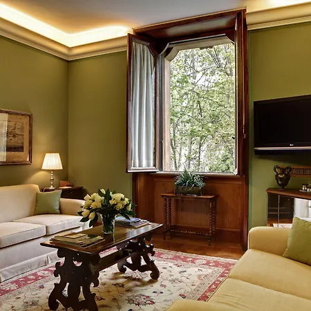 Spalletti Trivelli - Small Luxury Of The World 4*