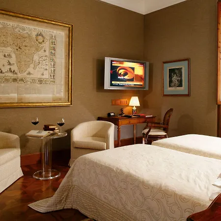 Spalletti Trivelli - Small Luxury Of The World Casa de hóspedes