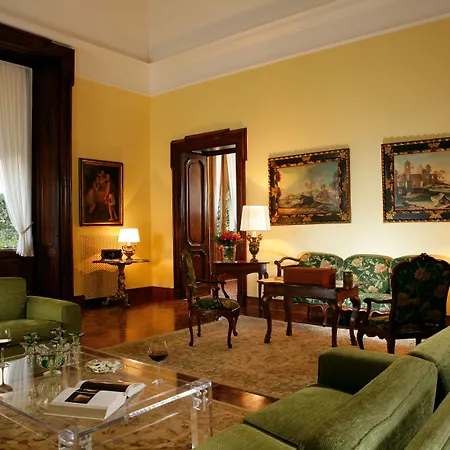Spalletti Trivelli - Small Luxury Of The World 4* Roma