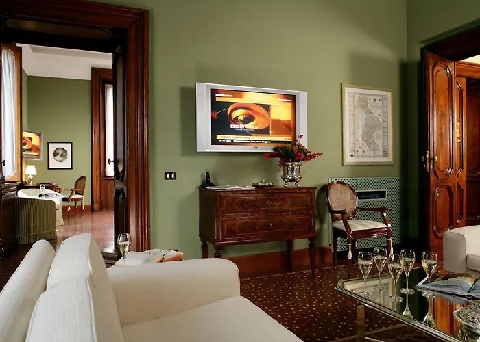 Maison d'hôtes Spalletti Trivelli - Small Luxury Of The World 4*