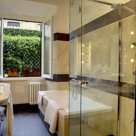 Spalletti Trivelli - Small Luxury Of The Word Affittacamere 5*